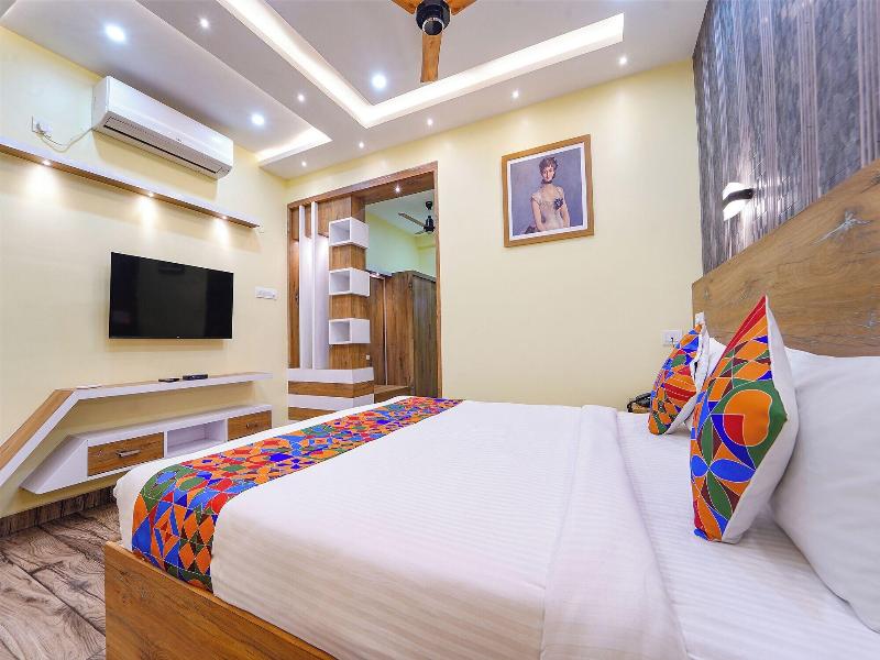 Fabhotel Ink image