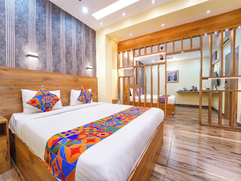 Fabhotel Ink image