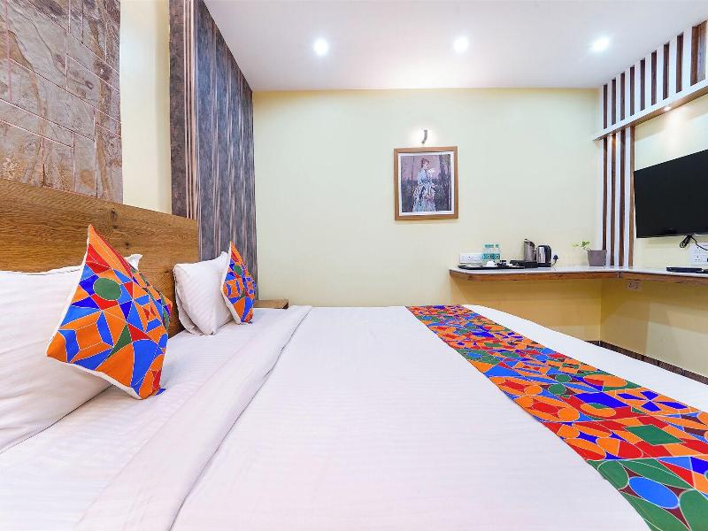 Fabhotel Ink image