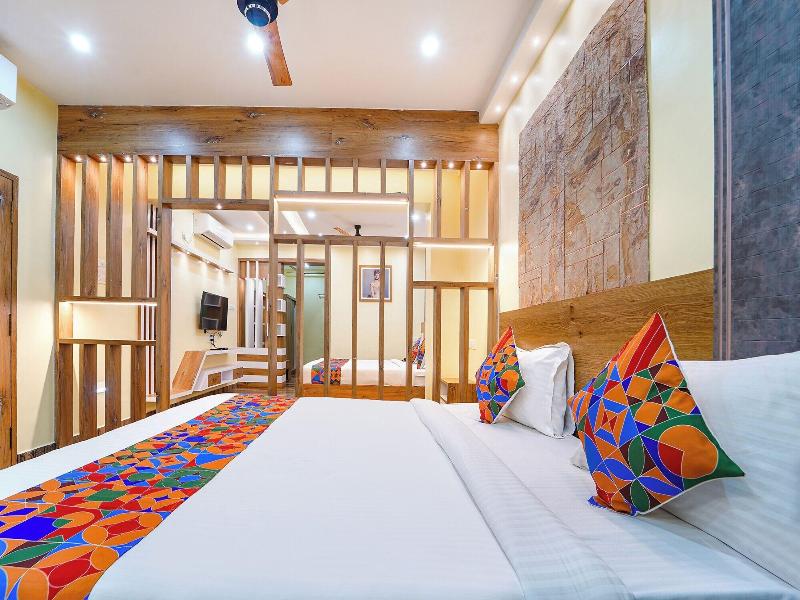 Fabhotel Ink image