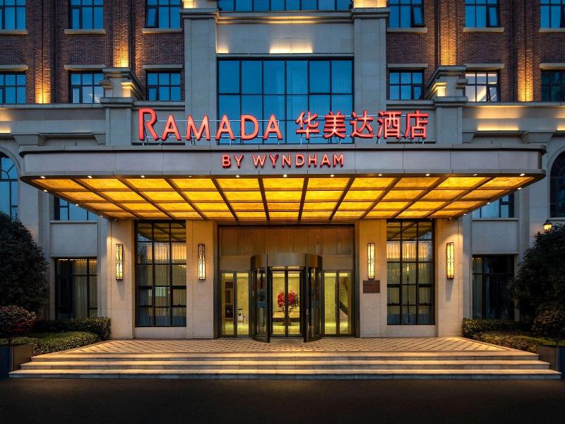 Ramada By Wyndham Zhumadian West Station