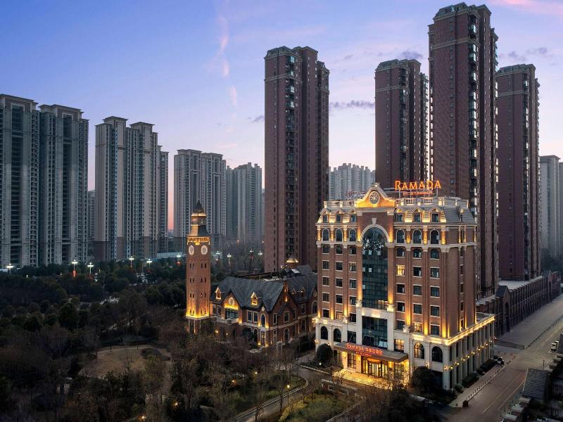 Ramada By Wyndham Zhumadian West Station
