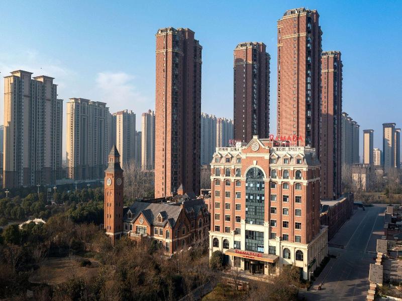 Ramada By Wyndham Zhumadian West Station