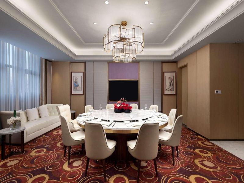 Ramada By Wyndham Zhumadian West Station