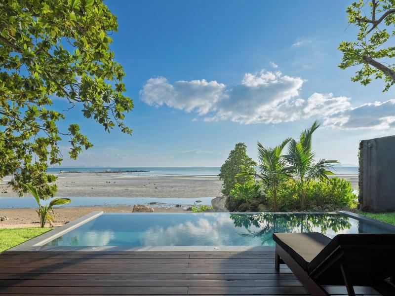 Vows Villa Beachfront image