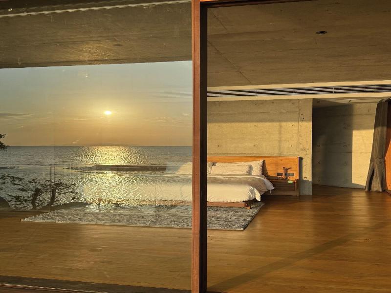 Vows Villa Beachfront image