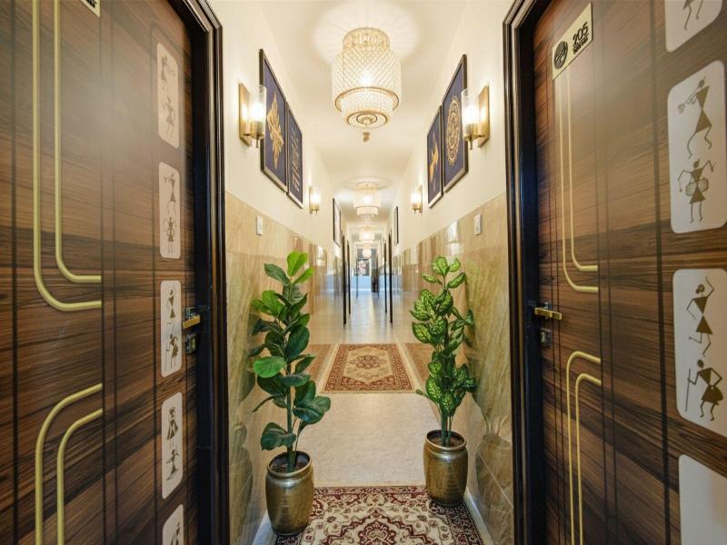 Fabhotel Elite Inn