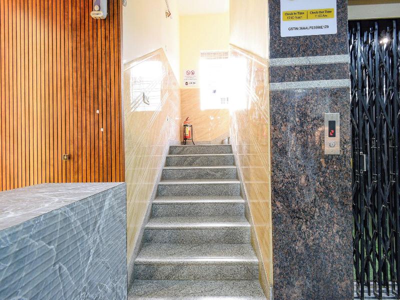 Fabhotel Elite Inn