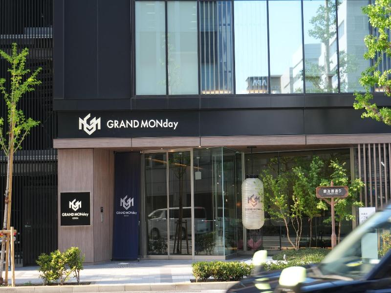 Grand Monday Ginza image
