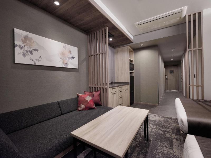 Grand Monday Ginza image