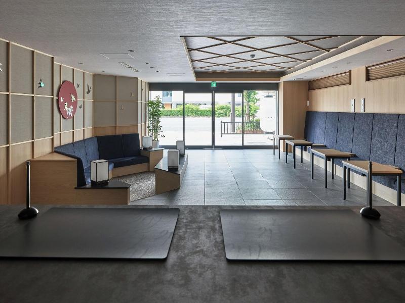 Premium Apart Monday Kyoto Gojo image