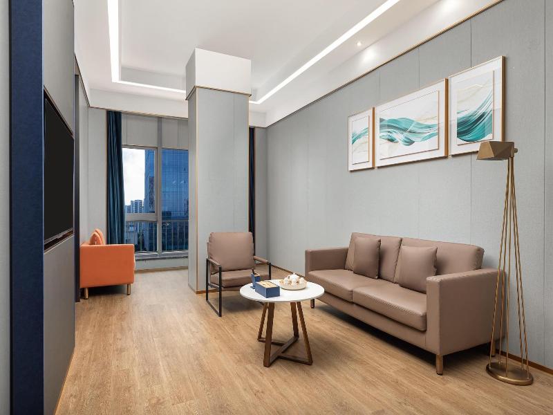 Ramada By Wyndham Guangzhou Huangpu image