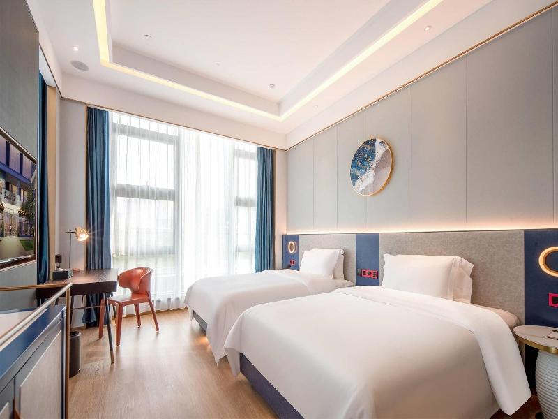 Ramada By Wyndham Guangzhou Huangpu image