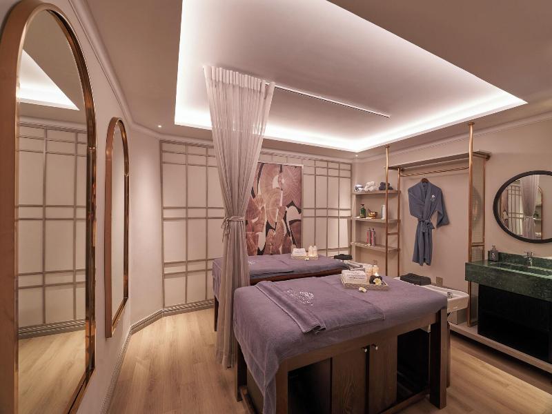 Grand Hotel Du Lac Boutique Saigon image