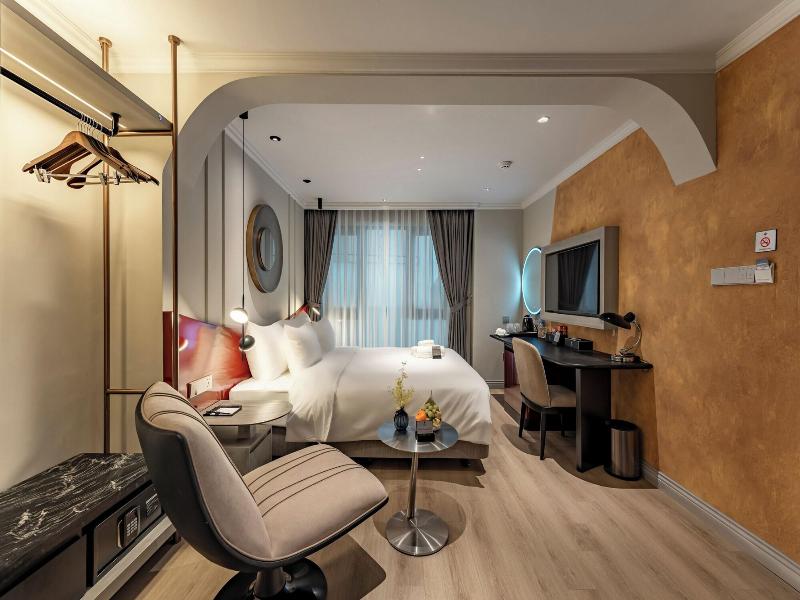 Grand Hotel Du Lac Boutique Saigon image