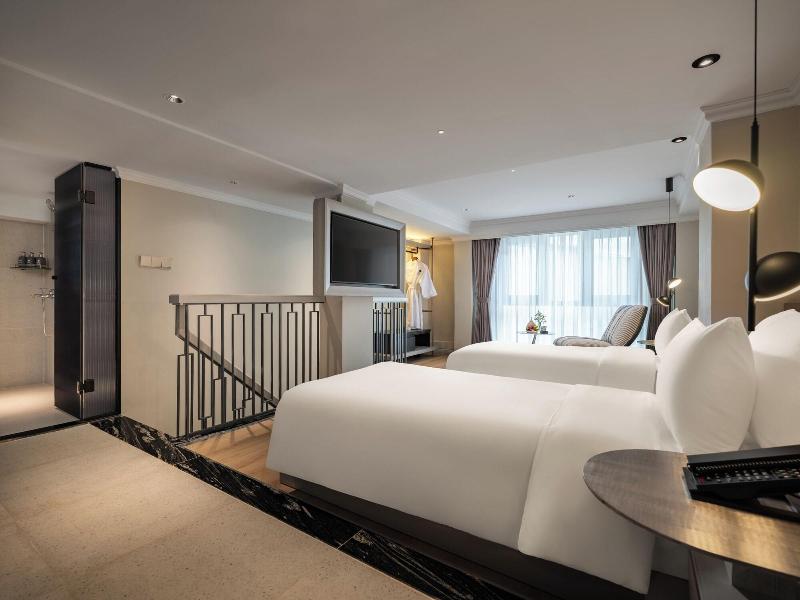 Grand Hotel Du Lac Boutique Saigon image