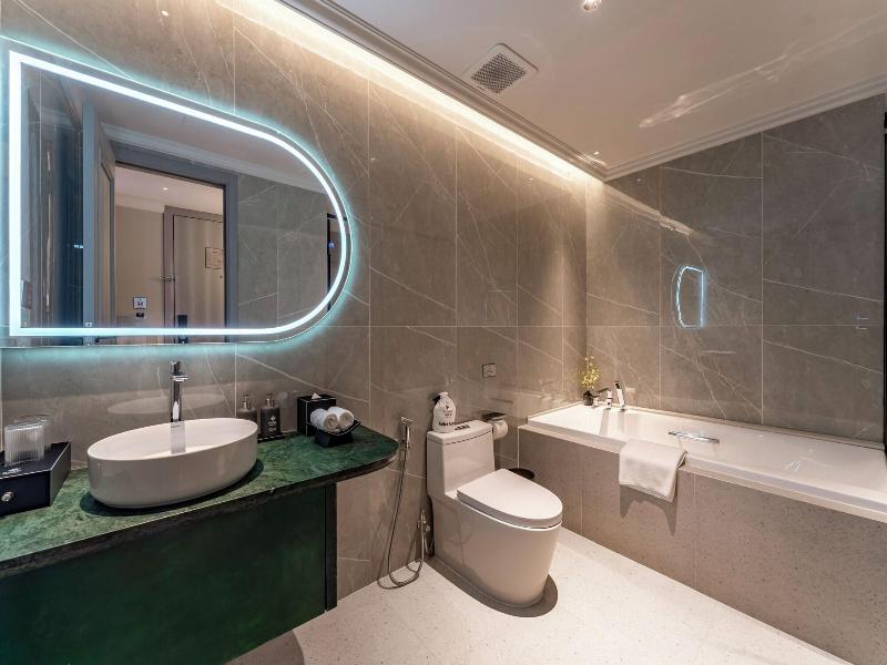 Grand Hotel Du Lac Boutique Saigon image