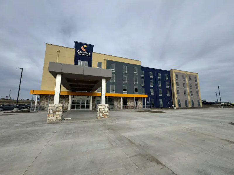 Comfort Inn & Suites Colby — general view