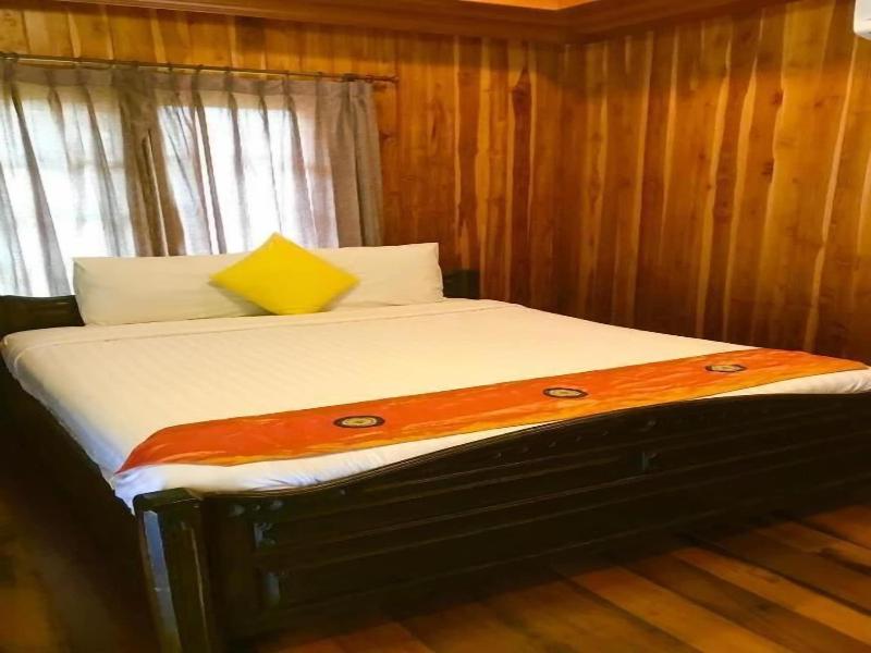 Siri Lagoona Resort image