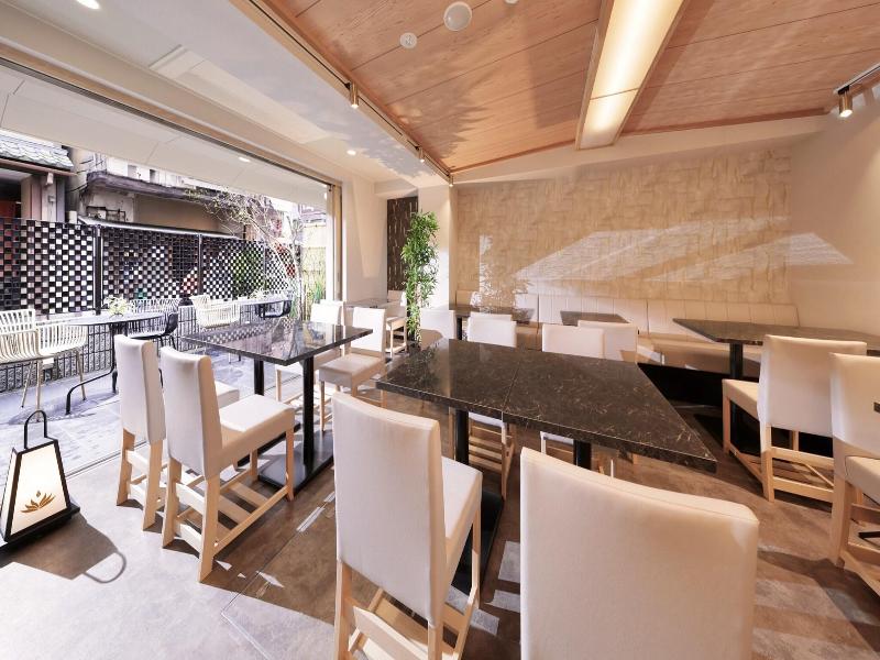 Gion Crystal Hotel image