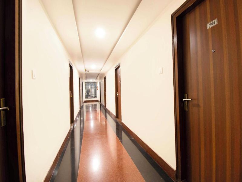 Fabhotel Eden Stay