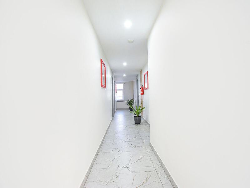 Fabhotel Unnam
