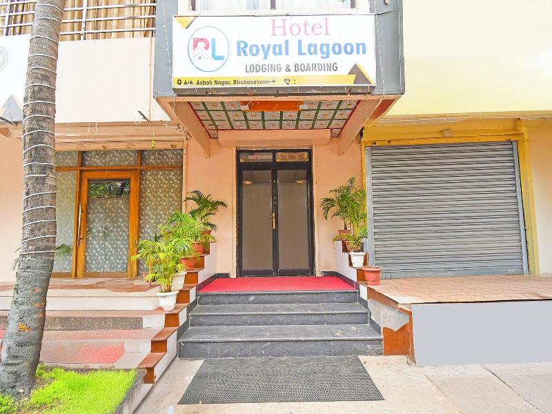 Fabhotel Royal Lagoon image