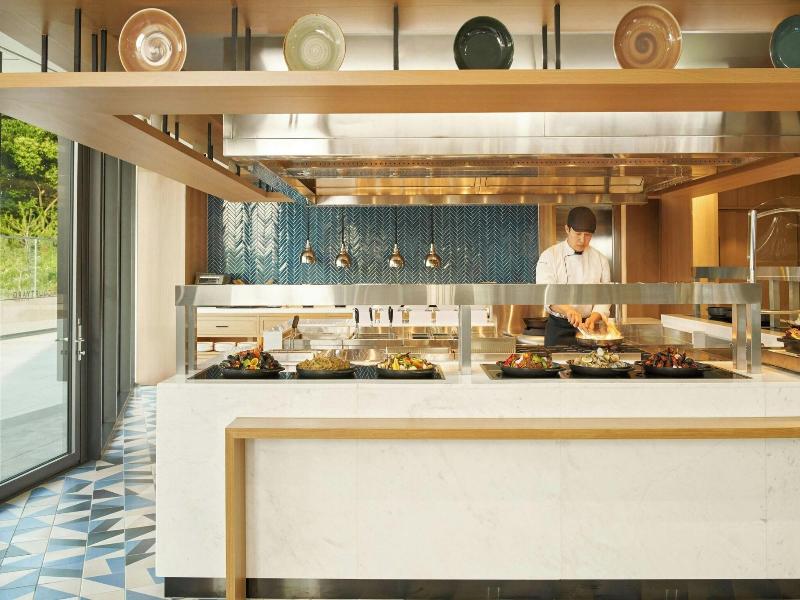 Courtyard By Marriott Pyeongtaek image