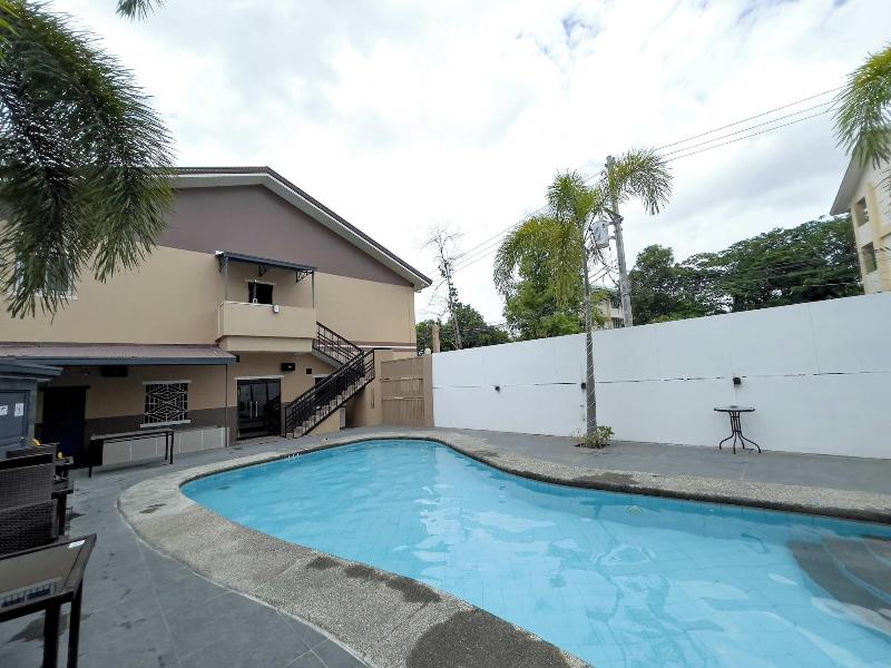 Valentine Hotel Angeles City image