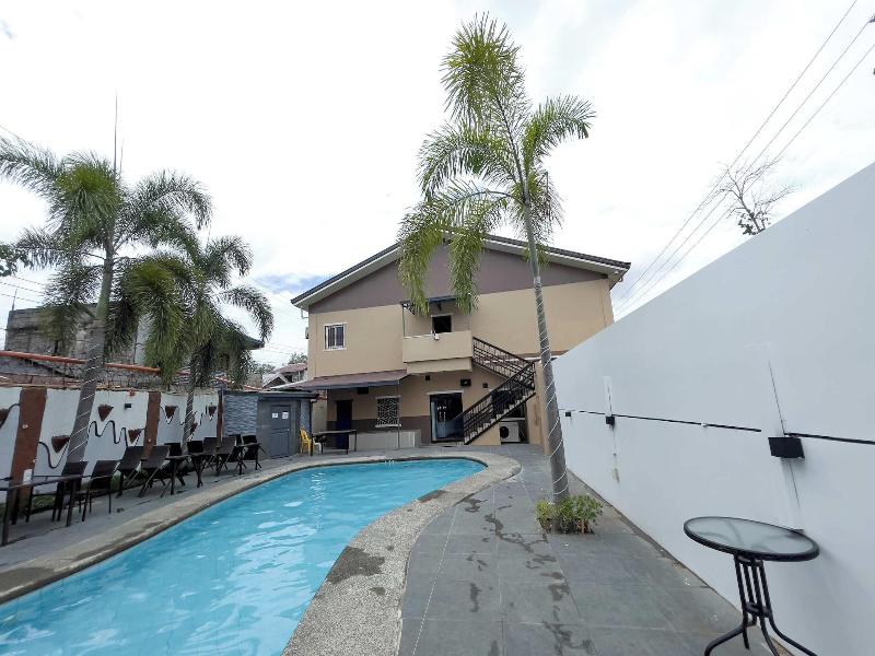 Valentine Hotel Angeles City image