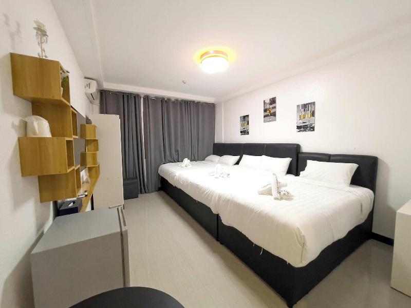 Valentine Hotel Angeles City image