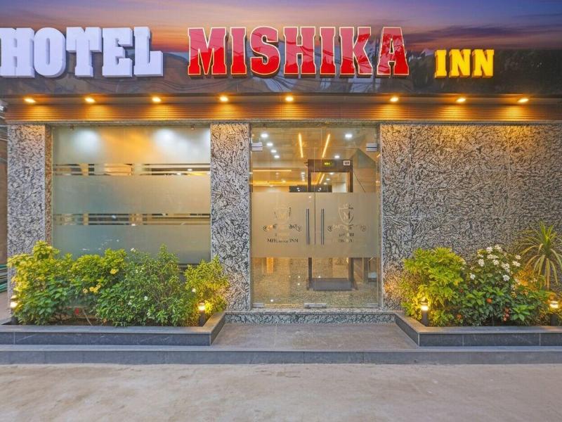 Fabhotel Mishika Inn image