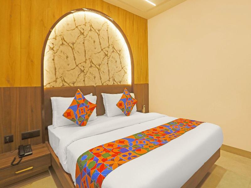 Fabhotel Mishika Inn image