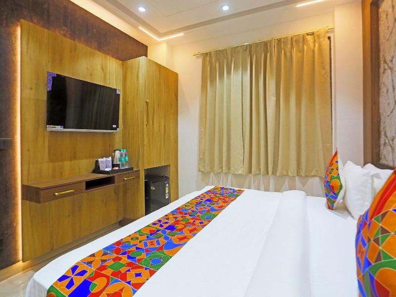 Fabhotel Mishika Inn image