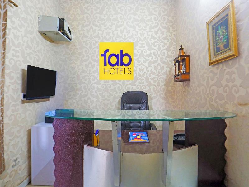 Fabhotel Vasant Villa image