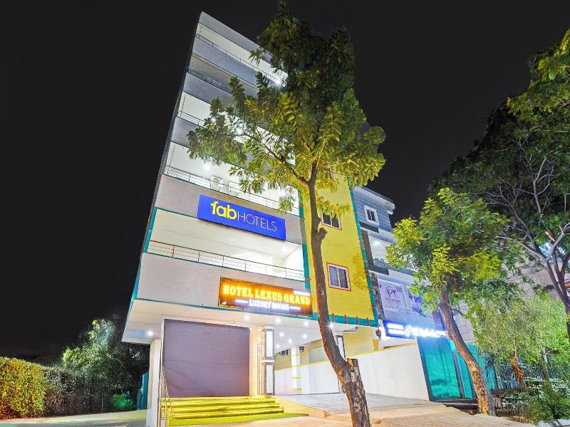 Fabhotel Lexus Grand — general view