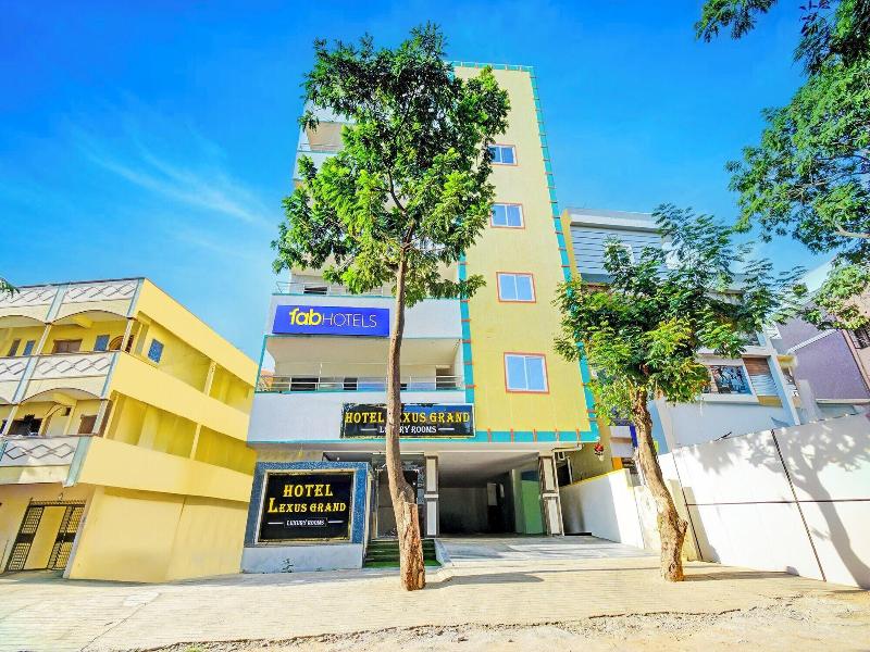Fabhotel Lexus Grand — general view