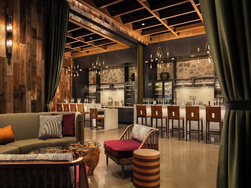 The Somm Hotel & Spa, Autograph Collection