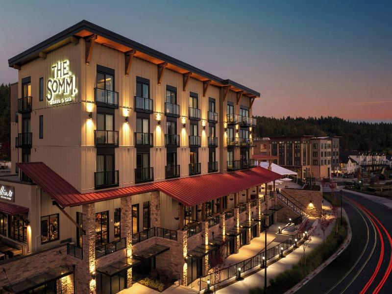 The Somm Hotel & Spa, Autograph Collection