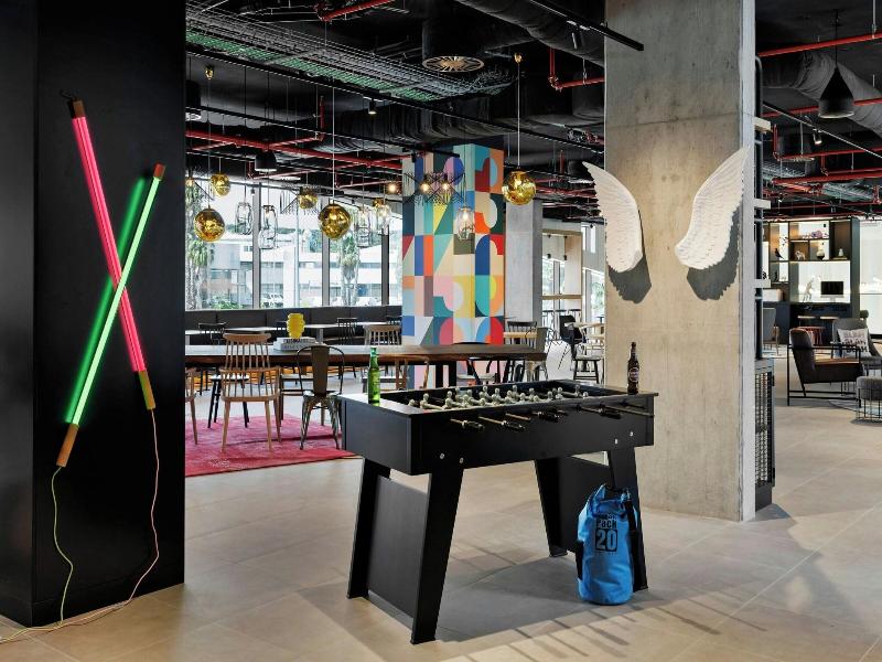 Moxy Alfragide Lisboa image