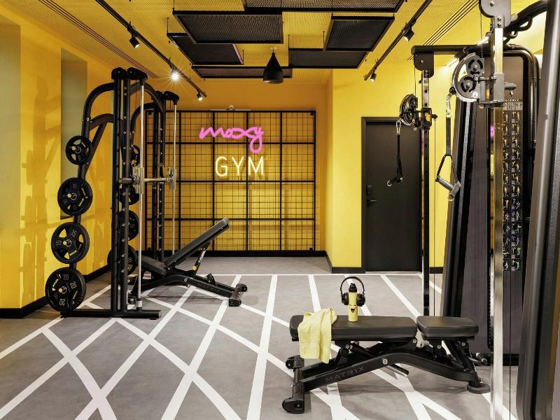Moxy Alfragide Lisboa image