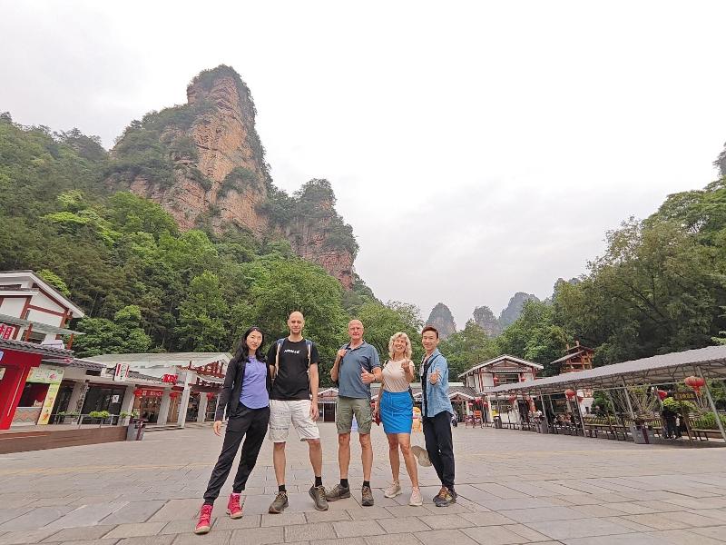 Zhangjiajie Valley Love Holiday Hotel