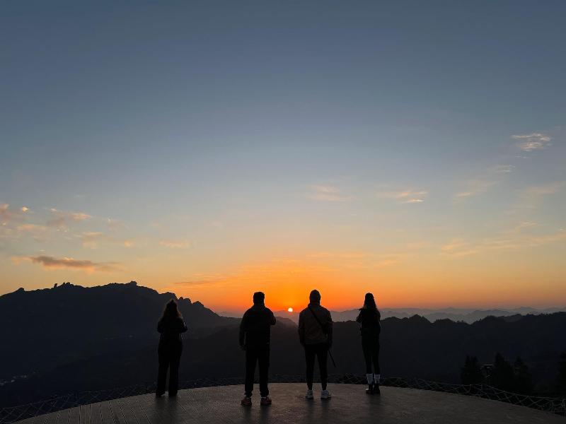 Zhangjiajie Valley Love Holiday Hotel