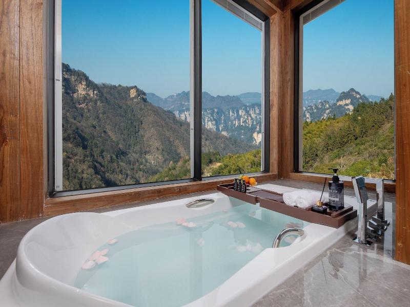 Zhangjiajie Valley Love Holiday Hotel — general view