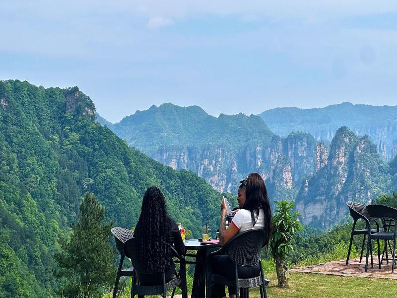 Zhangjiajie Valley Love Holiday Hotel — photo 156