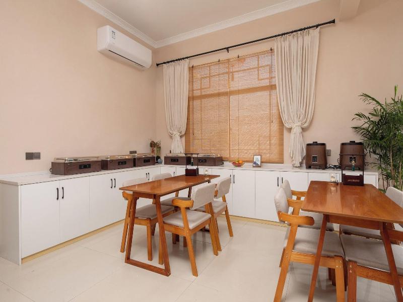 Zhangjiajie Valley Love Holiday Hotel — photo 40