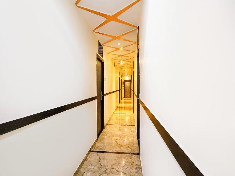 Fabhotel Bkc Annex image