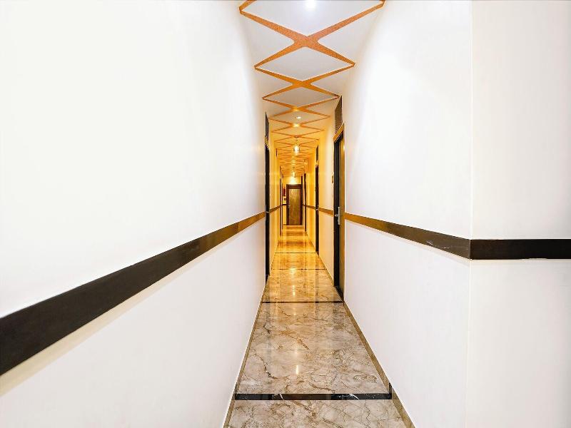 Fabhotel Bkc Annex image