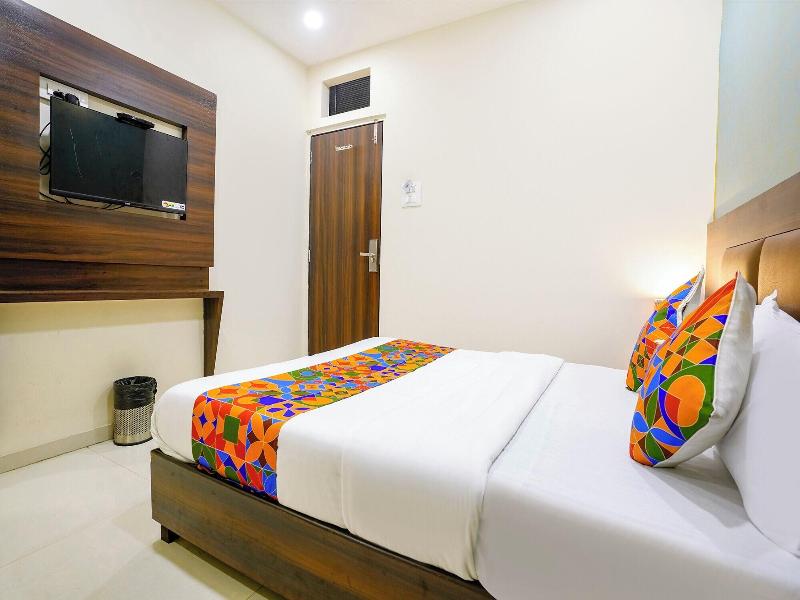 Fabhotel Bkc Annex image