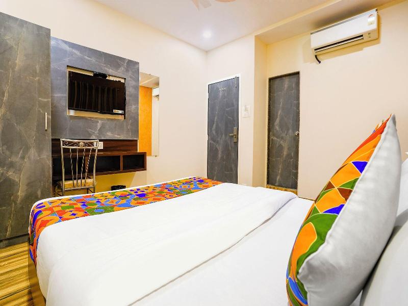 Fabhotel Bkc Annex image